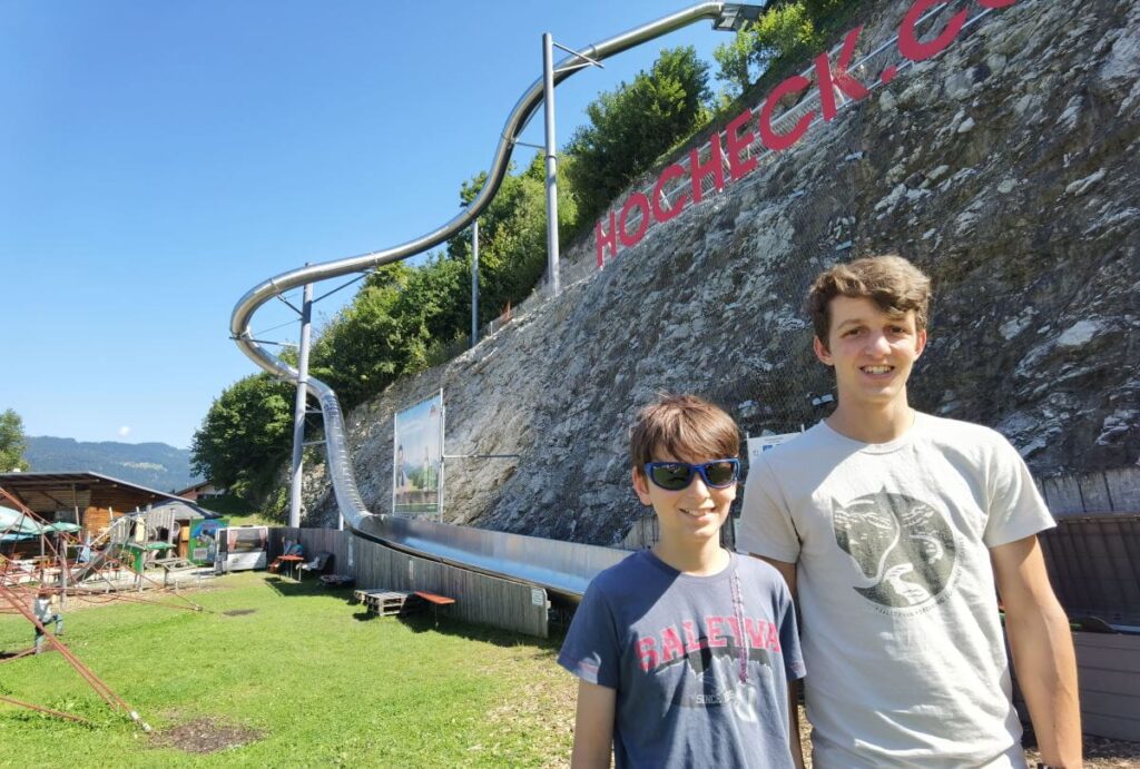 Hocheck Oberaudorf - Unser Start an der Free-Fall Rutsche bei der Talstation der Bergbahn