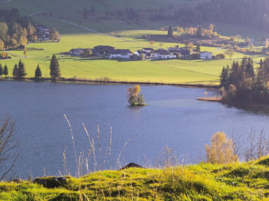 Rund um den Walchsee im Bezirk Kufstein wandern