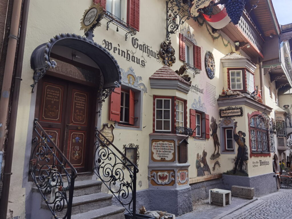 Fotospots Kufstein - die Römerhofgasse ist das Postkartenmotiv in der Altstadt